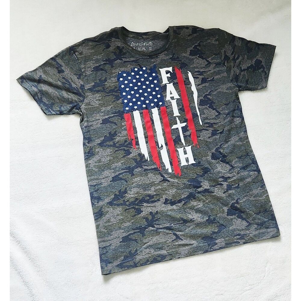 NWOT Camo faith t-shirt